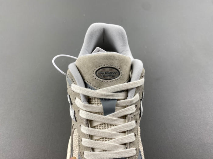 New Balance 2002R “Arid Stone” U2002RRD