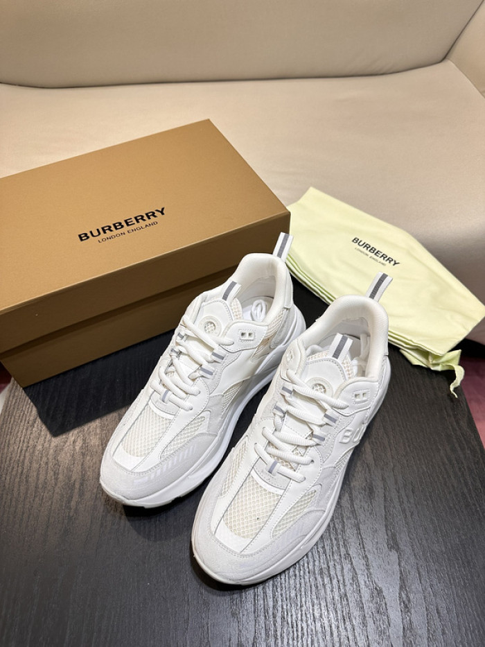 BUBERY SNEAKER 23156