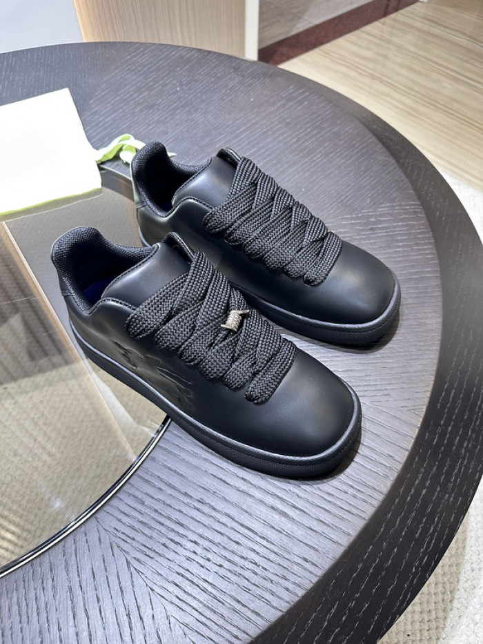BUBERY SNEAKER 23167