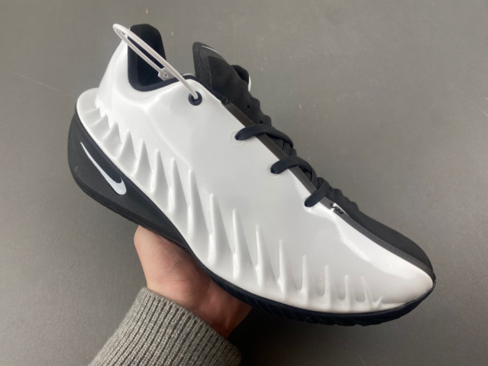 PAIGE BUECKERS-Nike GT Cut 4 HV9918-600