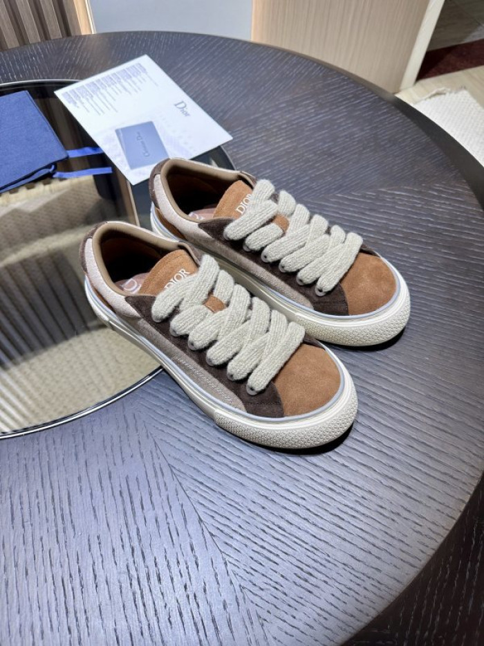 DR B33 LOW-TOP SNEAKERS DR-132