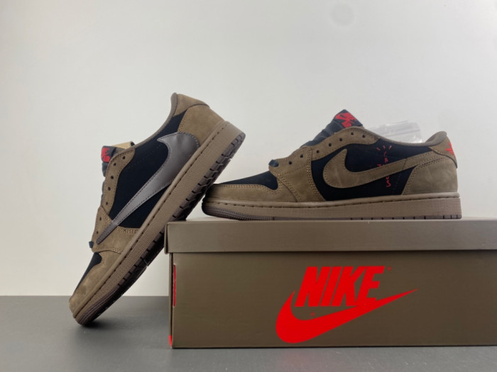 Travis Scott x Air Jordan 1 Low OG DM7866-00111